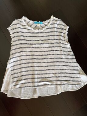 Striped Frayed Edge Sleeveless Top in White and Black
